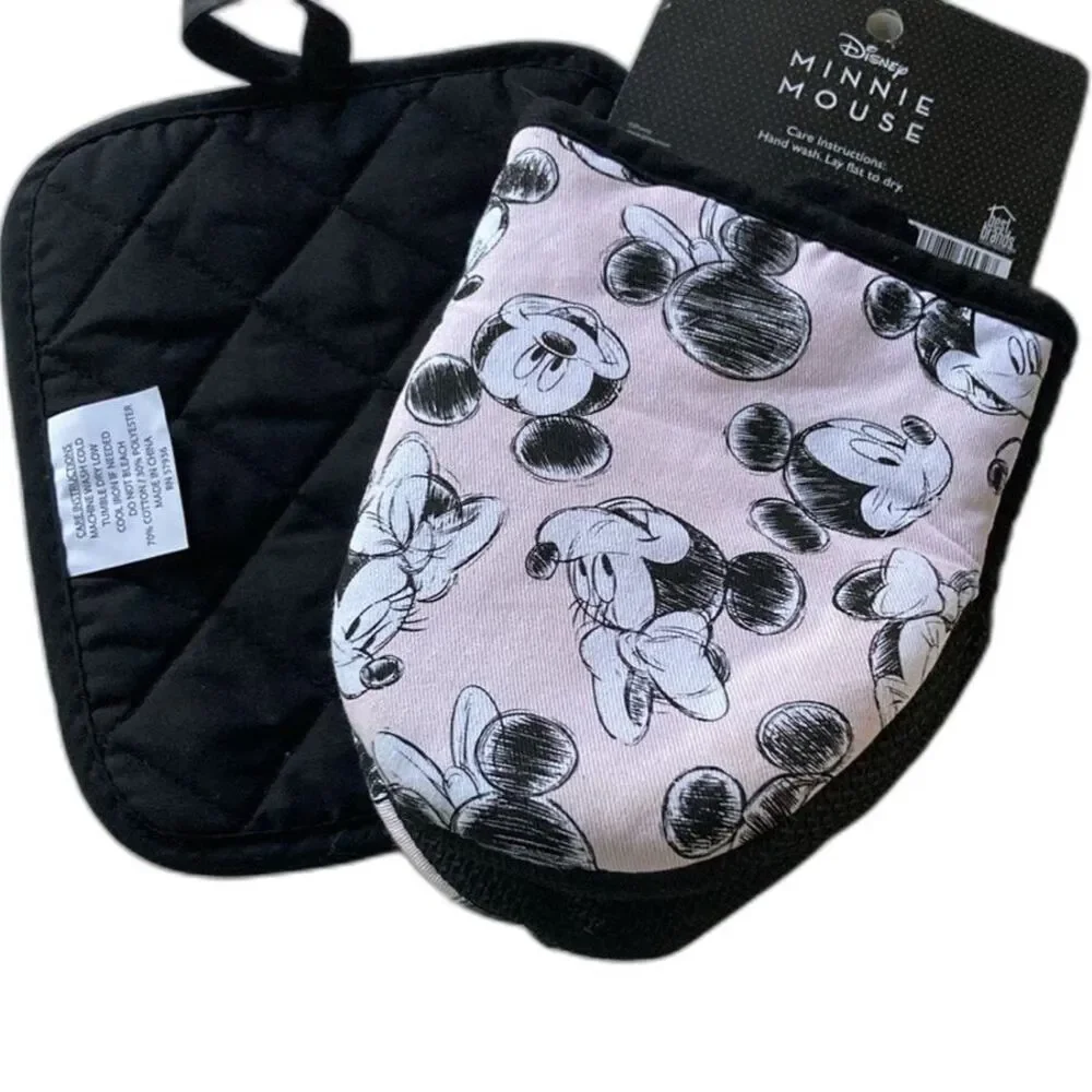 Disney Minnie Mouse Oven Mitt & Pot Holder Set – 3 Piece Kitchen Set